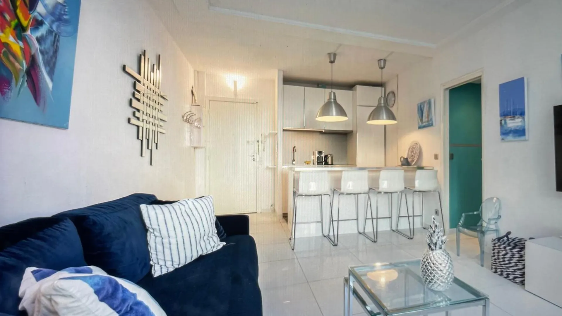 45 Croisette Apartment Cannes 0*,